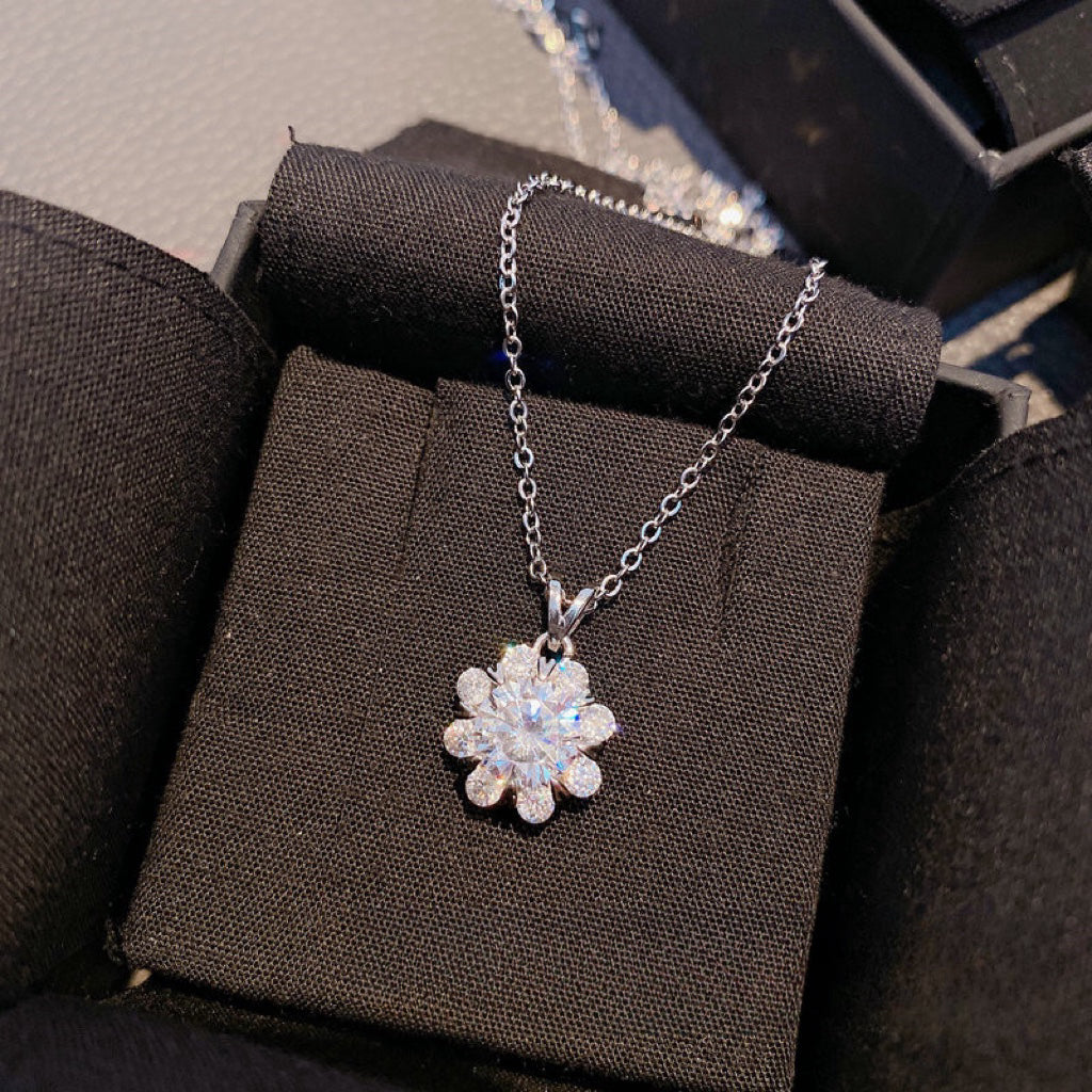 Flower Diamond Necklace